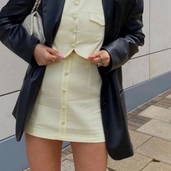 Zara Yellow Linen Mini Skirt Size Small - Picture 8 of 9